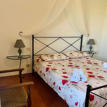 La Mariola Apartments Santa Luce Δωμάτιο φωτογραφία